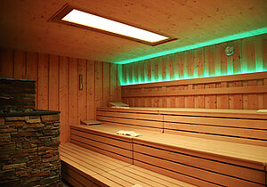 [Translate to English:] Tepidarium Sauna Therme Roetgen